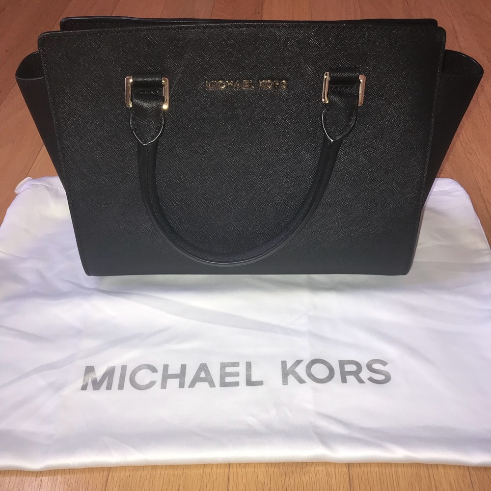 Michael Kors Crossbody Satchel